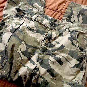 Camo pants